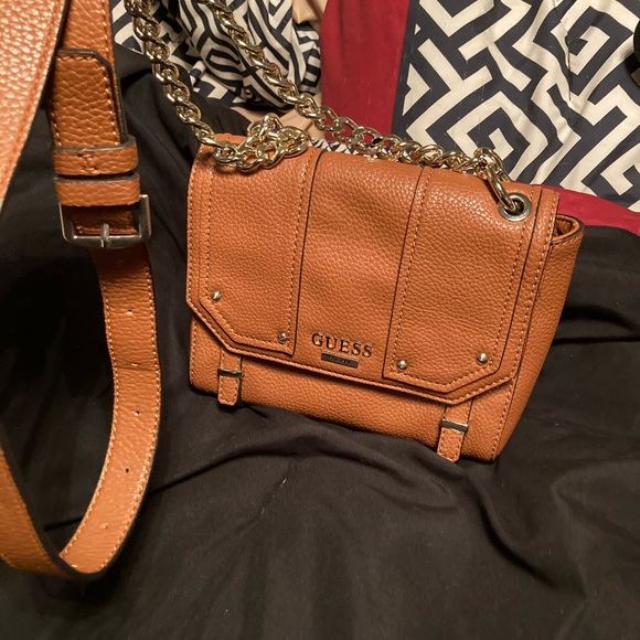 Guess Cross Body bag - Picture 7 of 7